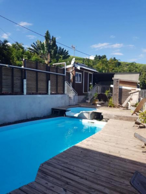 Appartement vue mer à L'Étang-Salé, terrasse & piscine